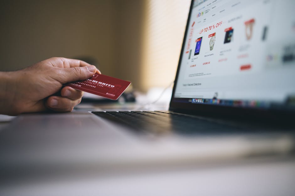credit card vs debit card online shopping